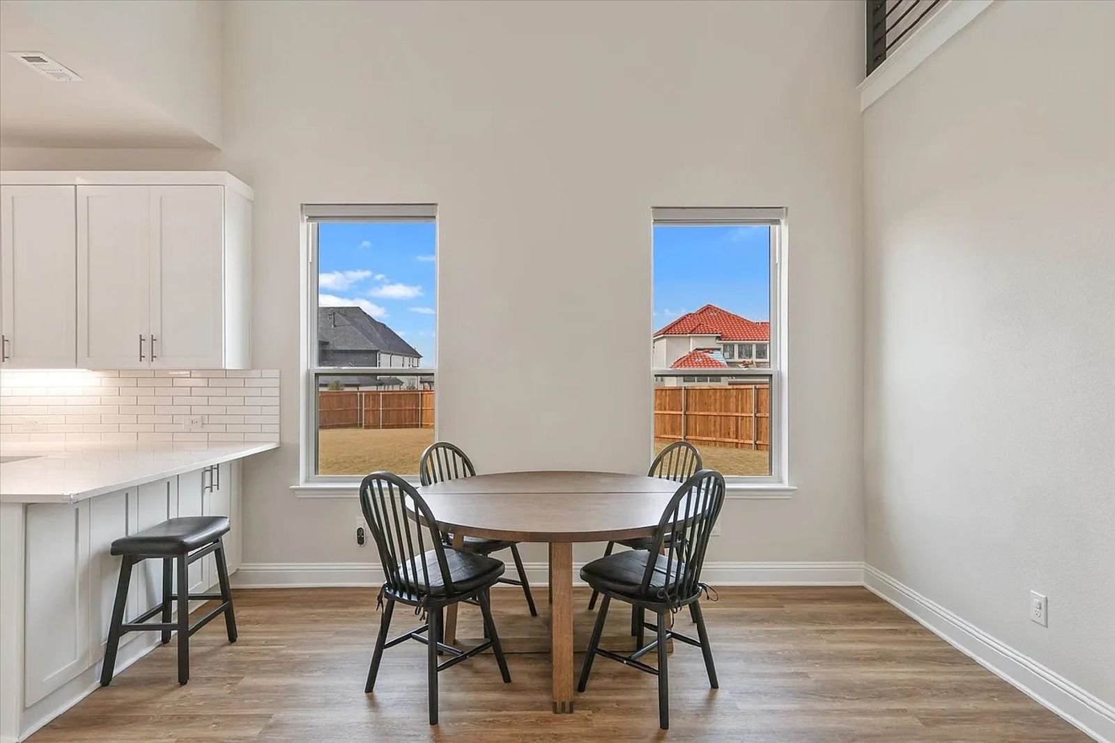 For Lease in Frisco’s Lexington Community – Like-New 4 Bedroom Home property image