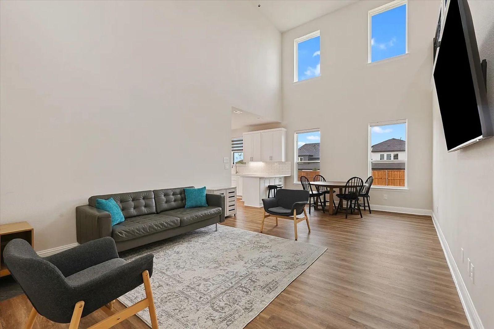 For Lease in Frisco’s Lexington Community – Like-New 4 Bedroom Home property image