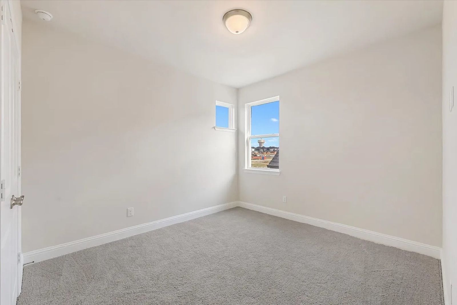 For Lease in Frisco’s Lexington Community – Like-New 4 Bedroom Home property image